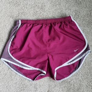 Nike Women's Tempo Dry Core 3'' Running Shorts